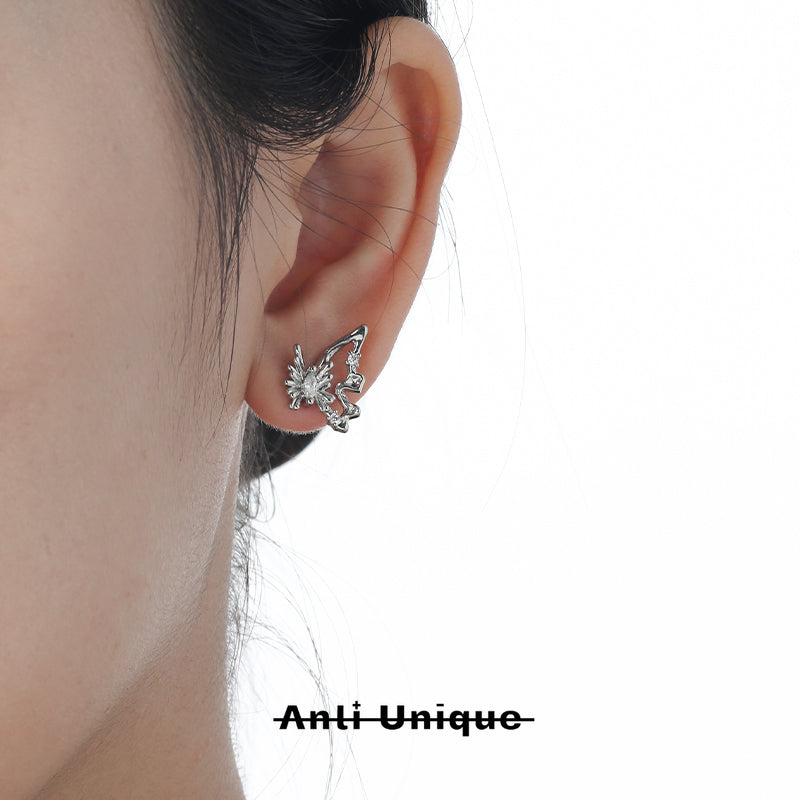 「 Crystal Butterfly」White Zircon Butterfly Silver Earrings