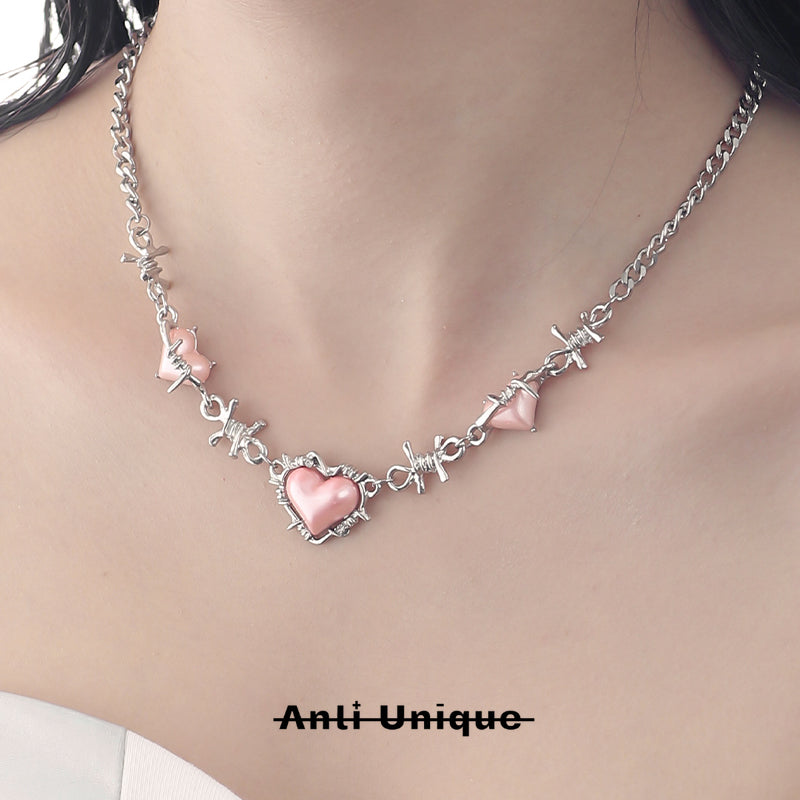 「Thorned Heart」Pink Pearl Necklace Set