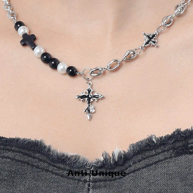 「Dark Cross」Beaded Titanium Steel Necklace