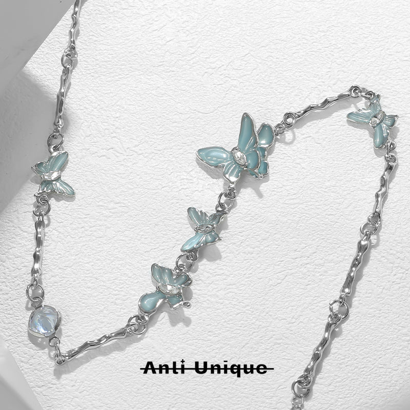 「Mint Butterfly」Blue Zircon Epoxy Resin Technique Silver Necklace